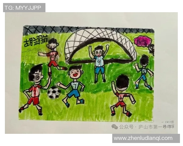 四年级学生在足球场上的成长与收获的精彩故事