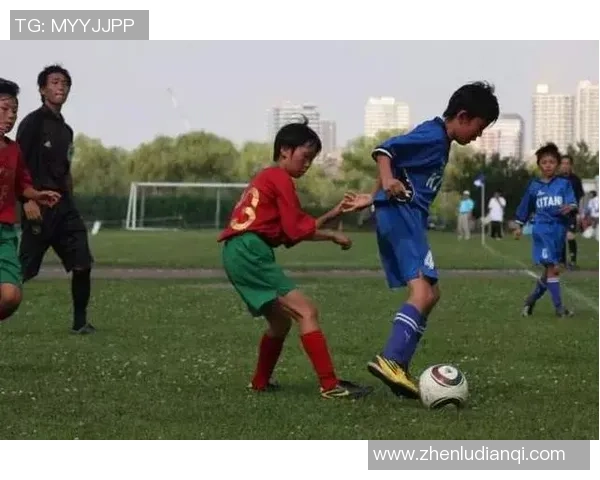 学校足球场地建设与管理对学生身心发展的积极影响探讨