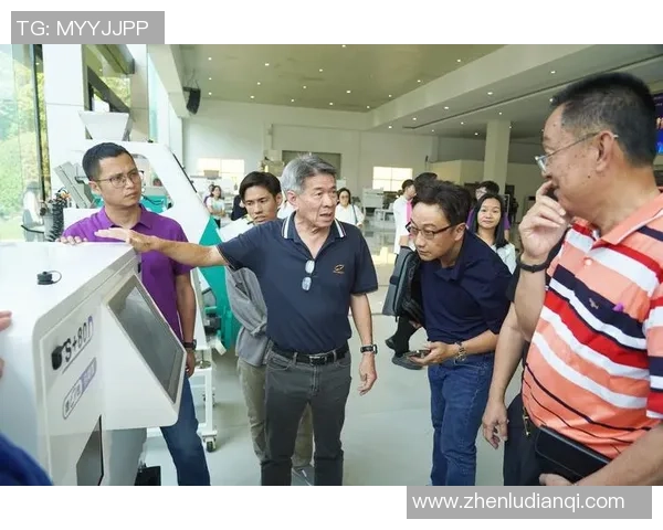 飞盘与人生交织的旅程：吴秀英的深度对话与成长故事